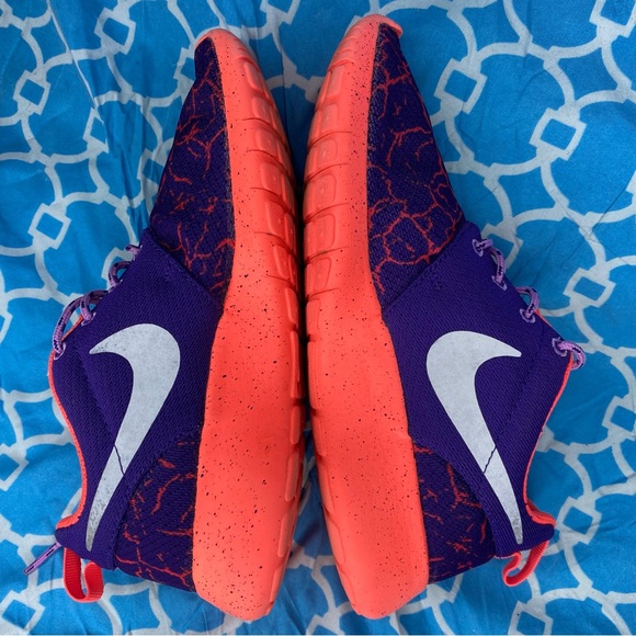 Nike Women’s size 6.5 Roshe one Lava purple orange running sneakers wmns shoes - Picture 5 of 11